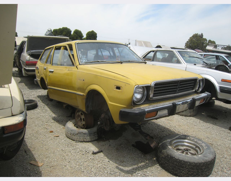 Illustration for article titled This 1974 Corolla Wagon Will Never Get The Chance To Be A Drift King